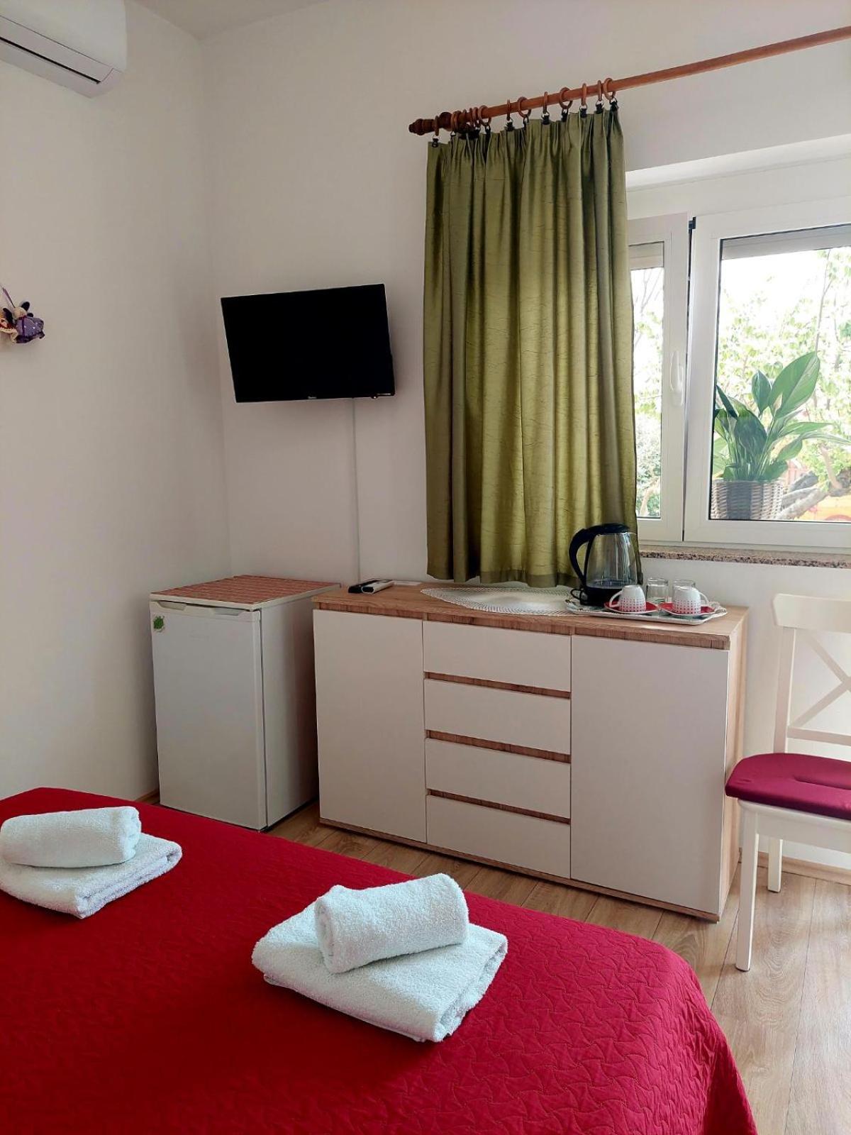 Rooms Hodanic كرك الغرفة الصورة