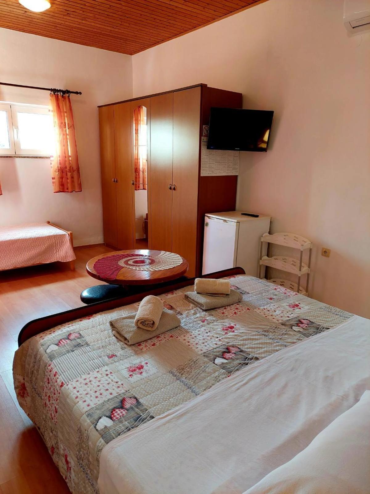 Rooms Hodanic كرك الغرفة الصورة